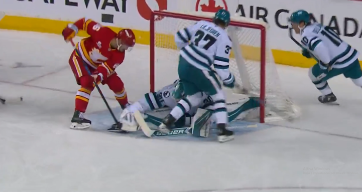 NHL: BRUTTO STOP PER GLI SHARKS