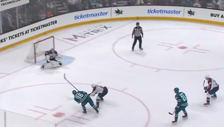 NHL: SECONDA VITTORIA DI FILA PER GLI SHARKS