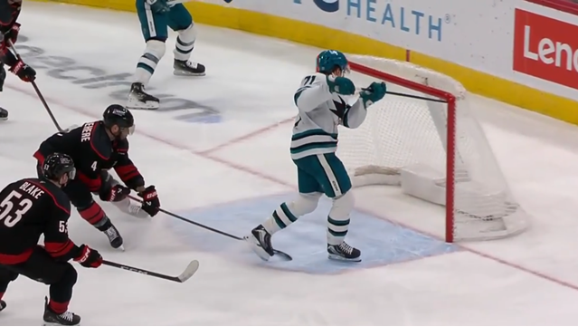 SAN JOSE SHARKS: SPLENDIDO SUCCESSO SU CAROLINA