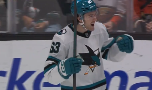 SAN JOSE SHARKS: VITTORIA SUDATA IN CASA DEI DUCKS